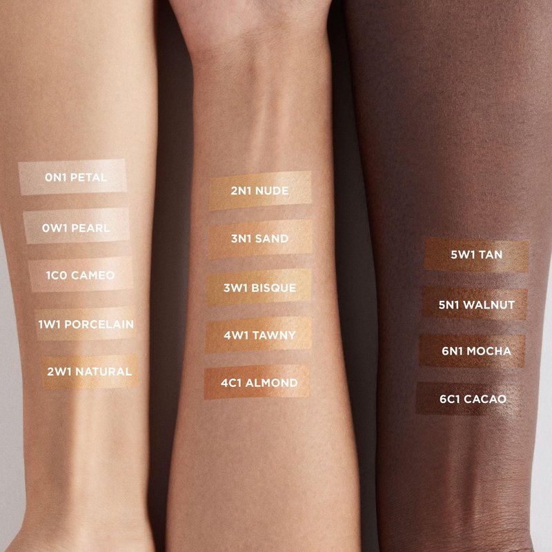 Laura Mercier Tinted Moisturizer Light Revealer Natural Skin Illuminator with SPF 25: All Day Hydration, Ultra-Sheer Coverage, Luminous & Radiant Finish, Skin Tint, Tawny
